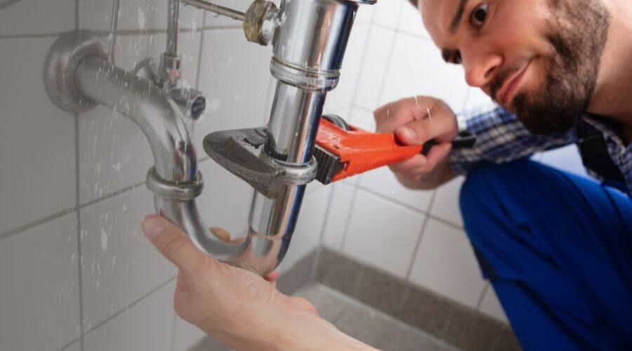 Professional same day plumber services in Leon, KS